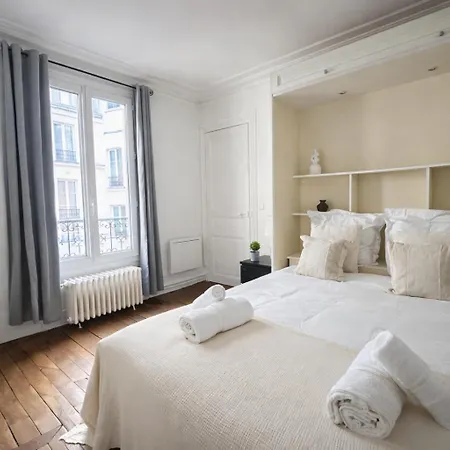 Apartment Spacieux Au 13eme *